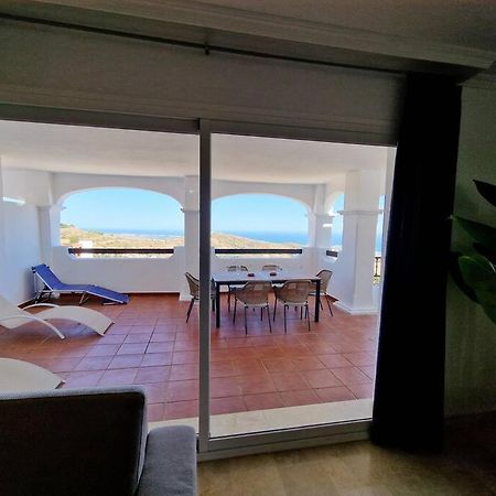 Las Palmeras Seaviews ميخاس المظهر الخارجي الصورة