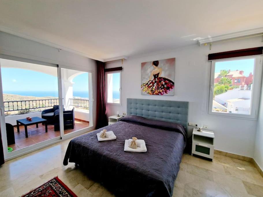 Las Palmeras Seaviews ميخاس المظهر الخارجي الصورة