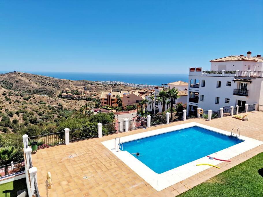 Las Palmeras Seaviews ميخاس المظهر الخارجي الصورة