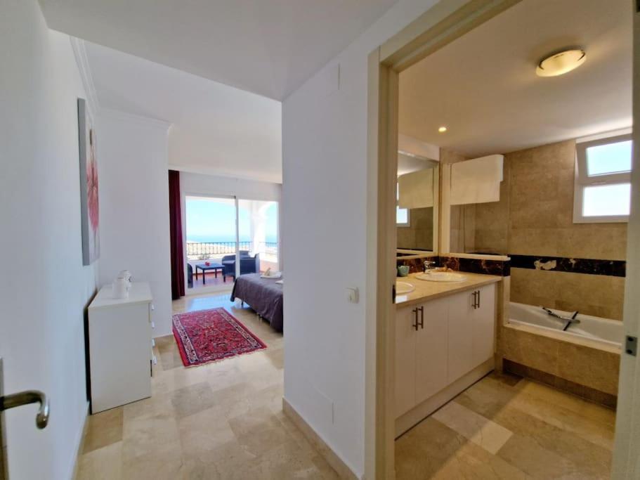 Las Palmeras Seaviews ميخاس المظهر الخارجي الصورة