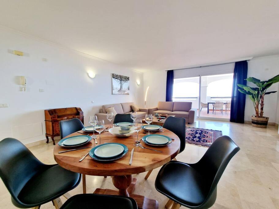 Las Palmeras Seaviews ميخاس المظهر الخارجي الصورة